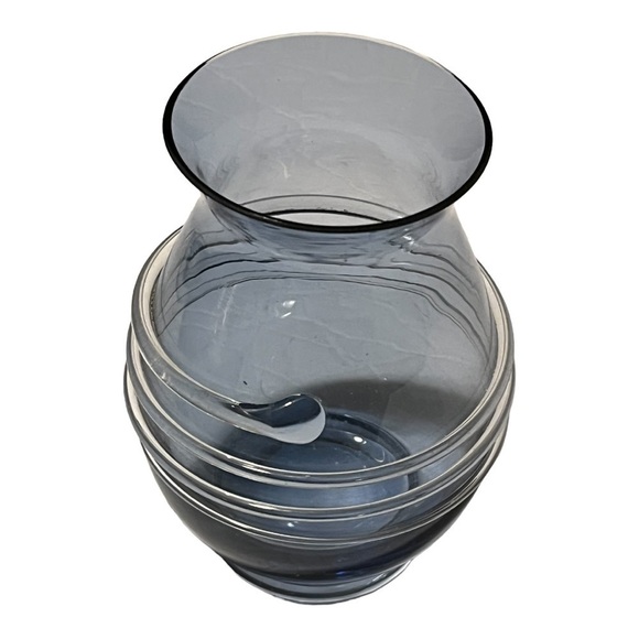 BLOWN glass vase Smokey blue with clear applied swirl. - Picture 1 of 8